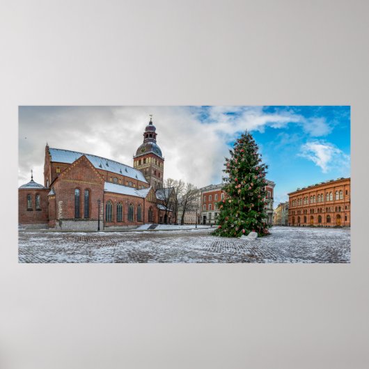 Kuppelplatz mit Weihnachtsbaum in Riga Poster (Vorne)