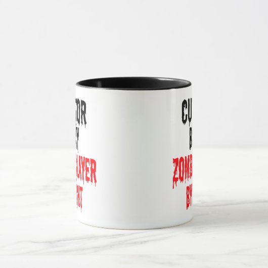 Kurator Zombie Joke Tasse (Zentrum)