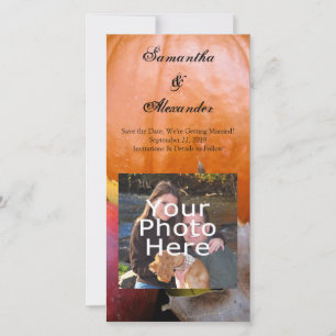 Kürbis, Apple und farbenfrohe Blätter im Herbst Save The Date