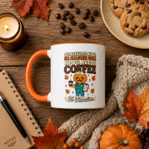 Kürbis-Krankenschwester-Erschöpft-Halloween-Brauch Tasse