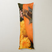 Kürbis mit Gelb- und Korallenmehl Seitenschläferkissen (Rückseite (Vertikal))