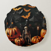 Kürbis und Skelett Rundes Kissen (Rückseite)
