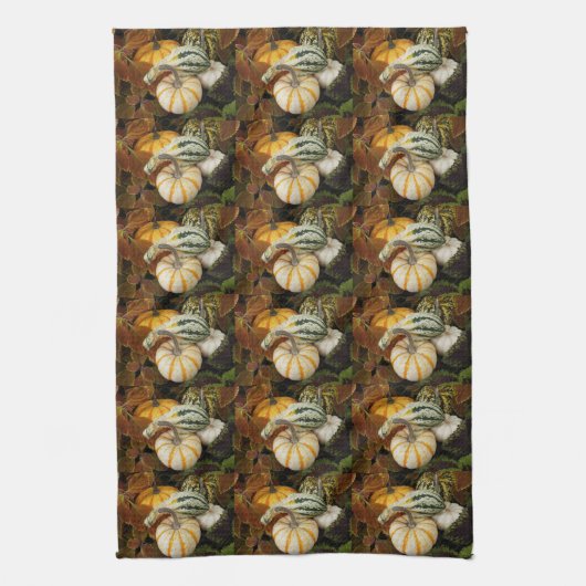 Kürbis und Squash Stillleben Muster Geschirrtuch (Vertikal)