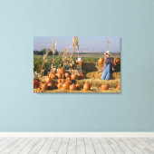 Kürbisanzeige mit Heuballen und Kürbisgewächsen Leinwanddruck (Insitu (Holzboden))