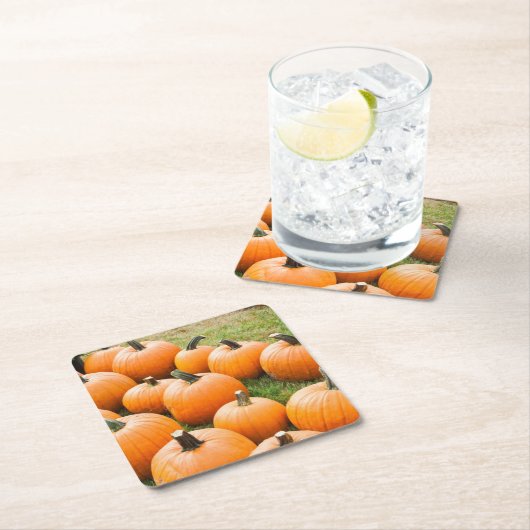 Kürbise für Verkauf am Markt eines Bauern Rechteckiger Pappuntersetzer (Vor Ort)