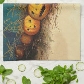 Kürbisfeld mit Jack O' Lantern Geschirrtuch (Gefaltet)
