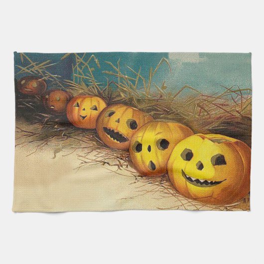 Kürbisfeld mit Jack O' Lantern Geschirrtuch (Horizontal)