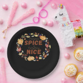 Kürbisgeruch und alles Nötige Pappteller (Party)