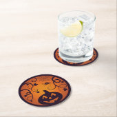 Kürbisgesicht und Spinne der Kürbislaterne Hallowe Runder Pappuntersetzer (Vor Ort)