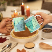 Kürbisgewürz Latte geometrische Design halloween Zweifarbige Tasse