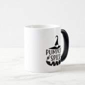 Kürbisgewürz mit einer Jack-O-Lantern-Hexe Verwandlungstasse (VorderseiteRechts)