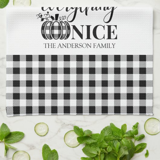 Kürbisgewürz und alles Nizza Fall T - Shirt Geschirrtuch (Gefaltet)