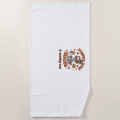 Kürbisgewürzsaison kommt bald Halloween Fal Strandtuch (Vorderseite)