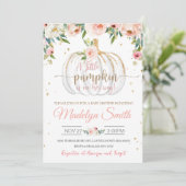 Kürbiskinderdusche ist unterwegs ein kleiner Kürbi Einladung (Stehend Vorderseite)