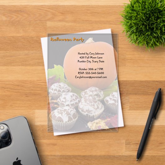 Kürbiskuchen-Halloween-Party Acryleinladungen (Insitu (Einladungskarte))