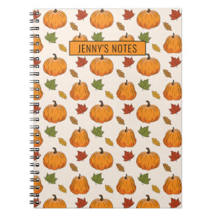 Kürbisse und bunte Herbstblätter Muster & Text Notizblock