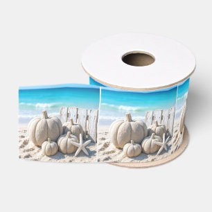Kürbisse und Seesterne am Strand aus Sand Ripsband