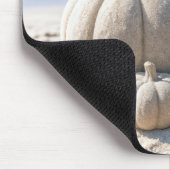 Kürbisse und Seesterne am Strand Mousepad (Ecke)