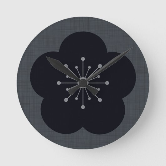 KURO UME - Bold-Gray Runde Wanduhr (Vorderseite)