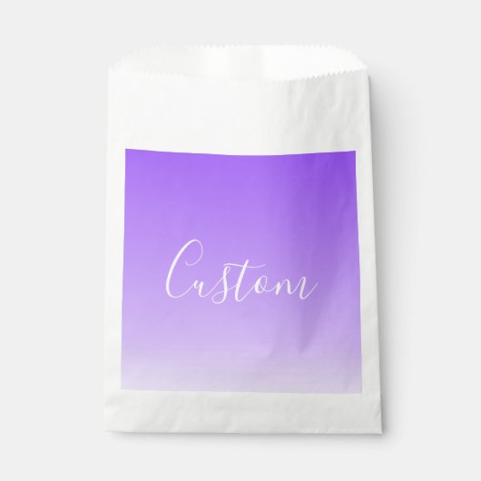 Kursiver Schriftname & editierbarer helllila Ombre Geschenktütchen (Vorderseite)