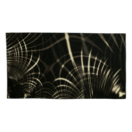 Kurven in Khaki-Farbe und dunklem Hintergrund Kissenbezug