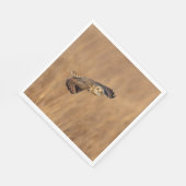 Kurze Eule im Grasland Serviette (Ecke)