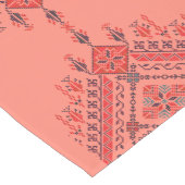 . KURZER TISCHLÄUFER (Ecke)