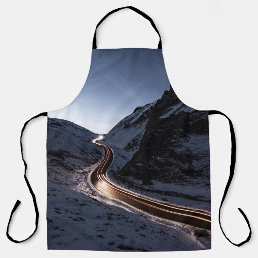 KURZSTRASSE INMITTEN DES SCHNEES ÜBERDECKTER BERG SCHÜRZE (Vorderseite)