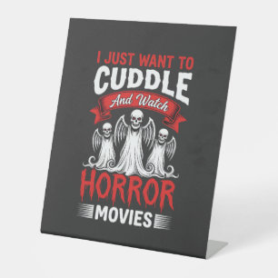 Kuscheln und Horrorfilme schauen Skelett Halloween Sockelschild