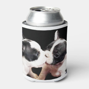 Kuss der französischen Bulldogge kann cooler Dosenkühler