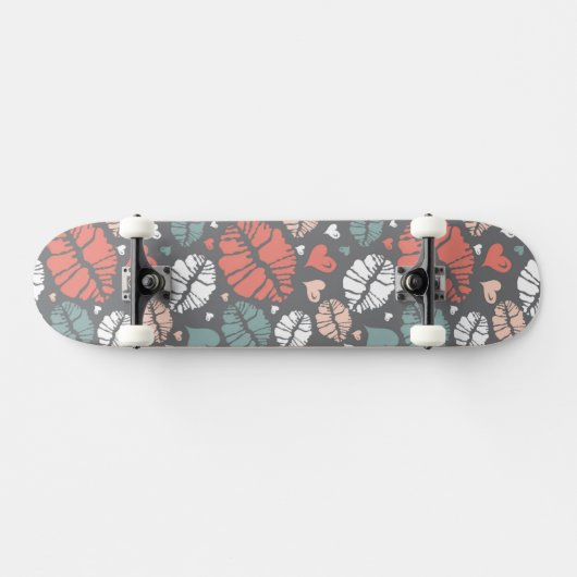 Kuss-Druck und Herz-Muster Skateboard (Horizontal)