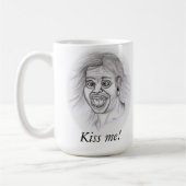 Küss mich! - Bleistiftzeichnung Kaffeetasse (Links)