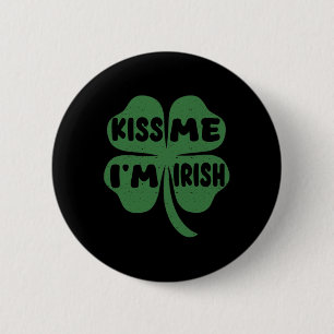 Küss mich, ich bin irisch T-Shirt St. Patricks Day Button