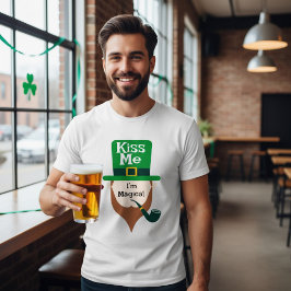 Küss mich - ich bin magisch St. Patrick's Day  T-Shirt