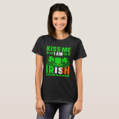 Küss mich im irischen oder betrunkenen oder was au T-Shirt (Vorne ganz)