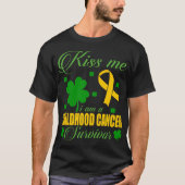 Küss mich Kindheitskrebsüberlebender St. Patrick's T-Shirt (Vorderseite)