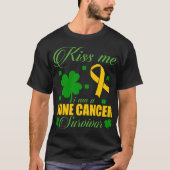 Küss mich Knochenkrebs-Überlebender St. Patrick's  T-Shirt (Vorderseite)