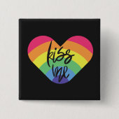 Küss mich. Liebe ist fair. Button (Vorderseite)