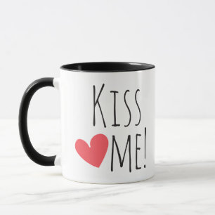 Küss mich Liebeszitat Rotes Herz Hochzeit Verlobun Tasse