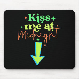 Küss mich lustige passende Paare Mitternacht Mousepad