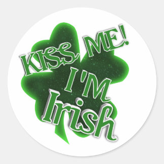 Küss mich! St. Patrick's Day Runder Aufkleber