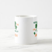 Küss mir, dass ich glücklich irisch bin kaffeetasse (Mittel)