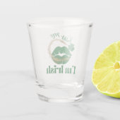 Küss mir, ich bin irische Lippen und Kleeblatt Schnapsglas (Rückseite)