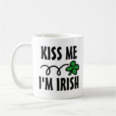 Kuss mir, ich bin irische St. Patricks Day Tasse m (Links)