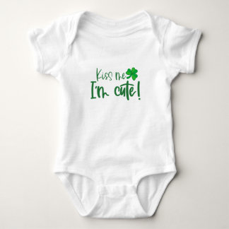 Küss mir, ich bin niedlich baby strampler