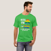 Küss mir, ich bin schwul oder irisch oder Betrunke T-Shirt (Vorne ganz)