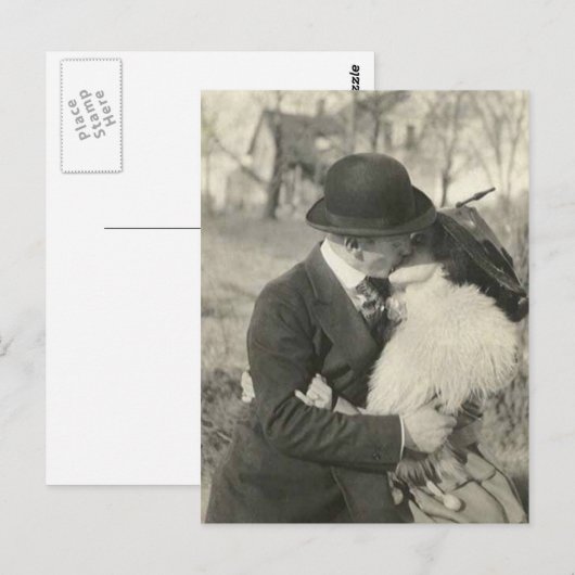 Küssen mit Pelzkarton Postkarte (Vorne/Hinten)