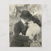 Küssen mit Pelzkarton Postkarte (Vorderseite)