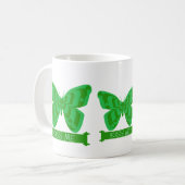 Küssen Sie mich irischer Schmetterling Kaffeetasse (Vorderseite Links)