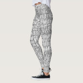 Küssen Sie mich vor dem Weltkrieg 3 typografische Leggings (Links)